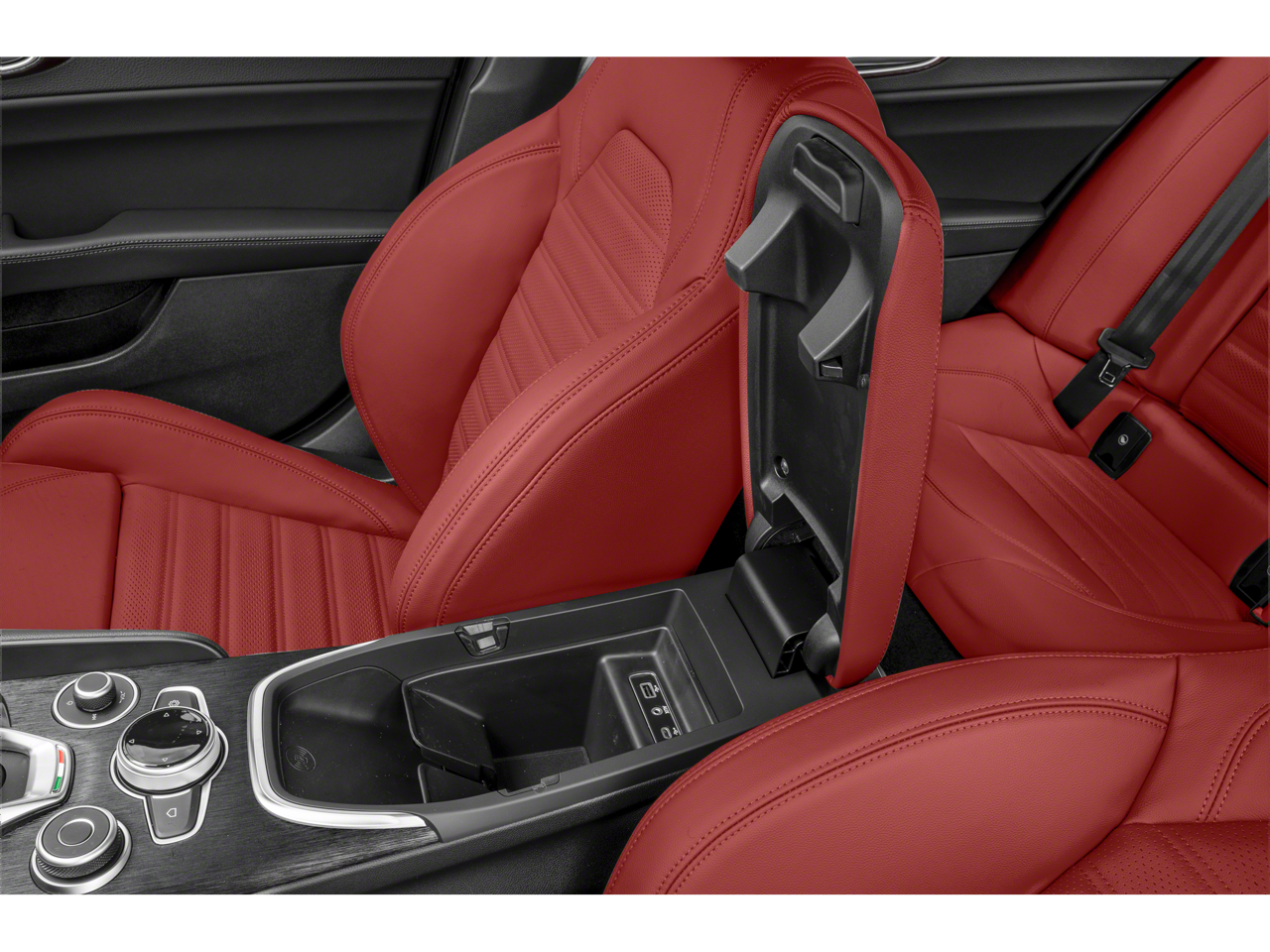 2024 Alfa Romeo Giulia Competizione