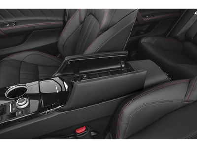 2024 Maserati Quattroporte Modena