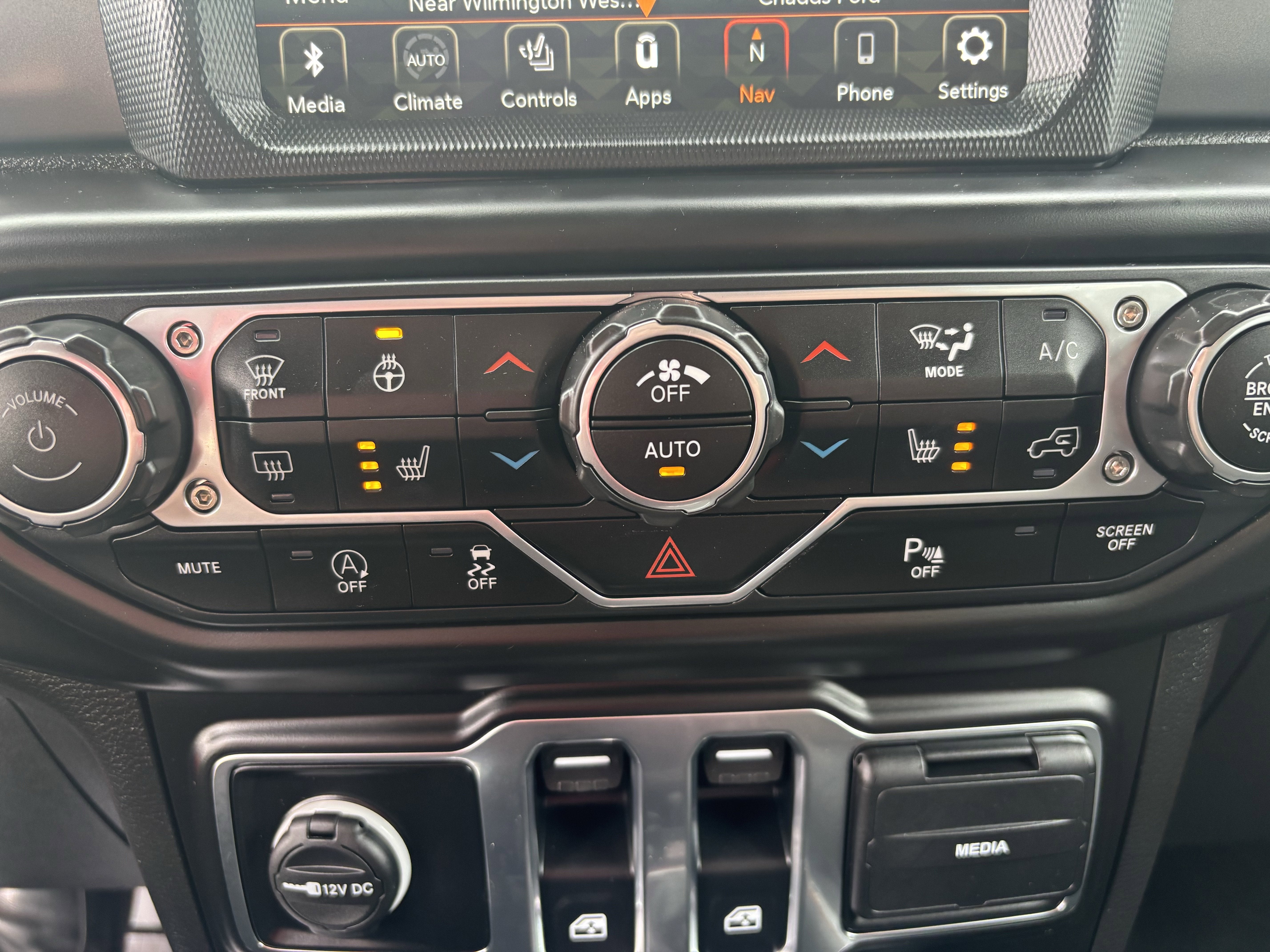 2022 Jeep Wrangler Willys