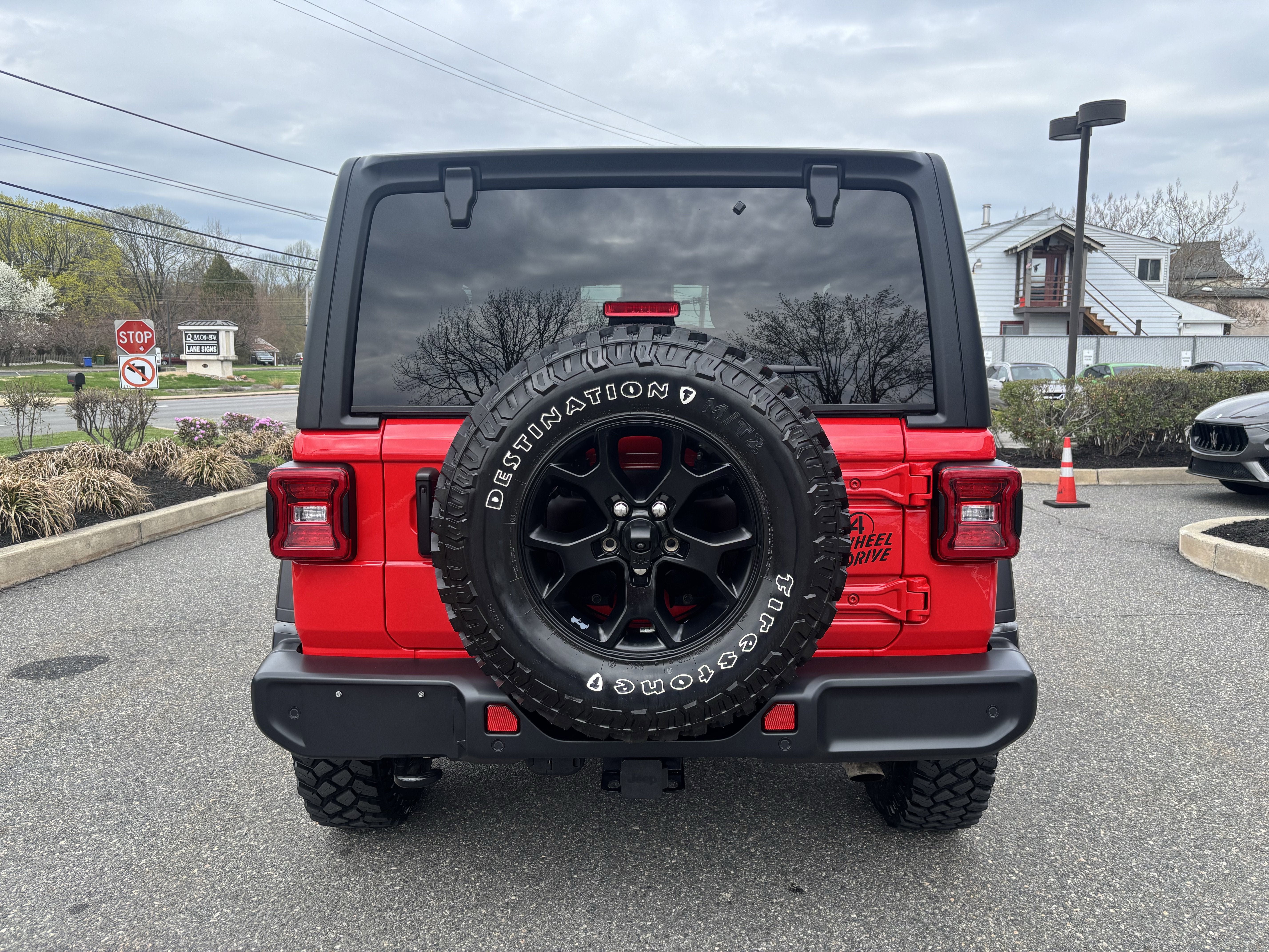 2022 Jeep Wrangler Willys
