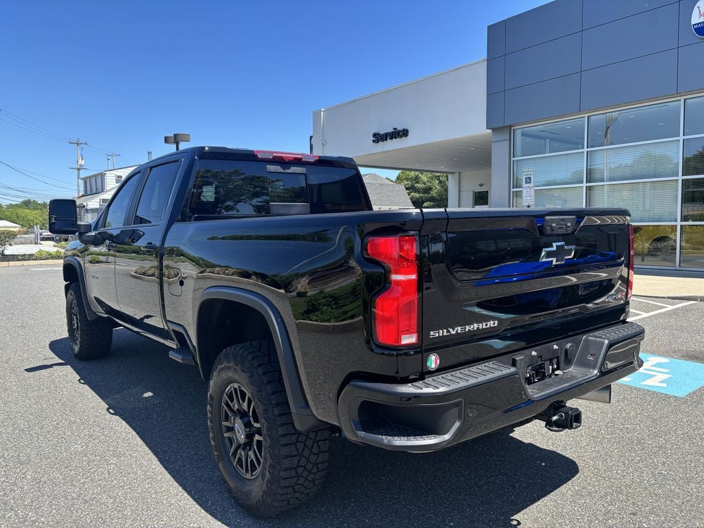 2026 Chevrolet Silverado 2500HD ZR2