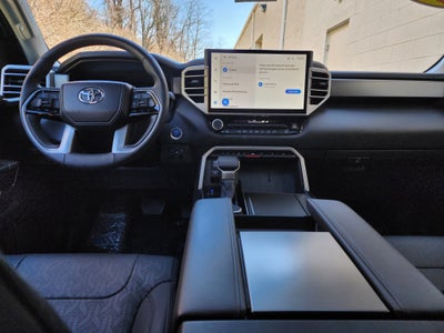 2024 Toyota Sequoia SR5