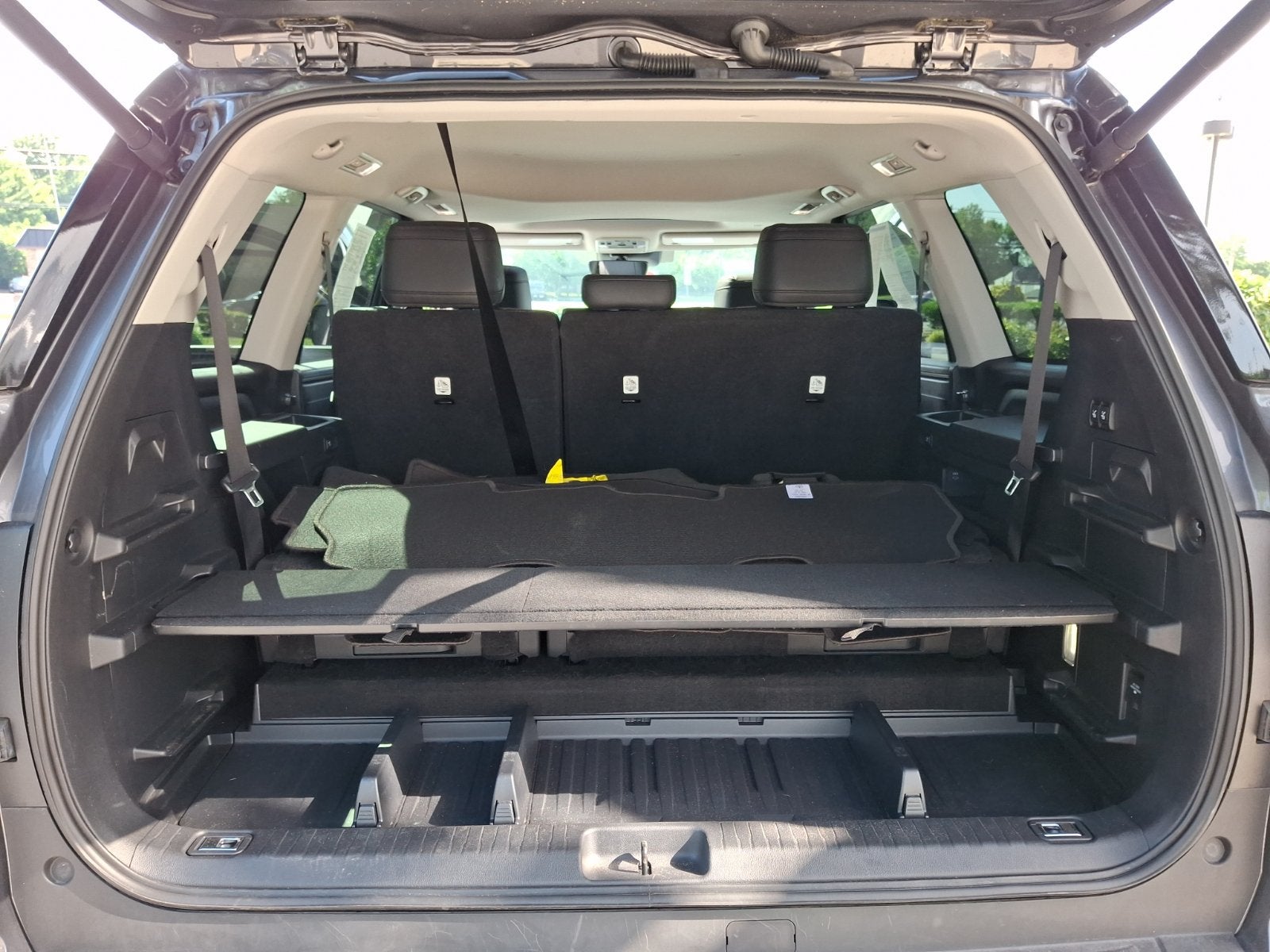 2024 Toyota Sequoia SR5