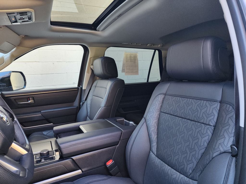 2024 Toyota Sequoia SR5
