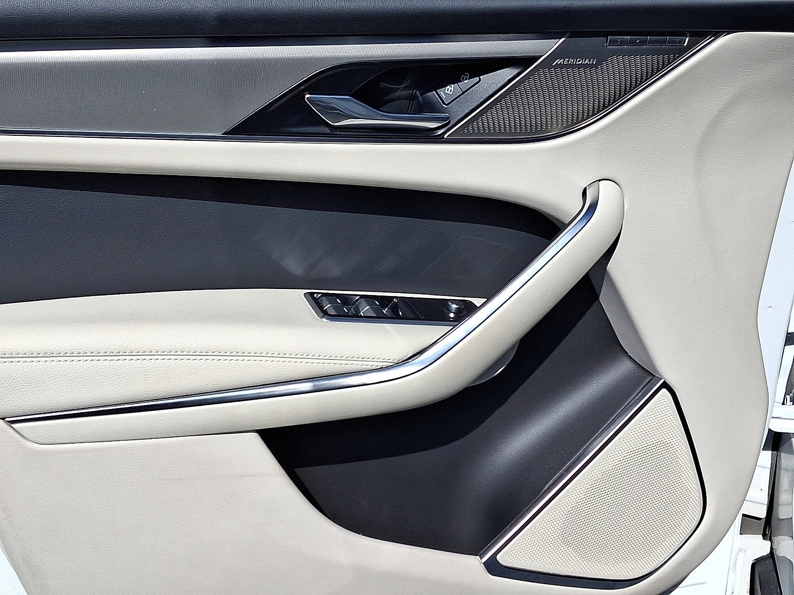 2025 Jaguar F-PACE P250 R-Dynamic S