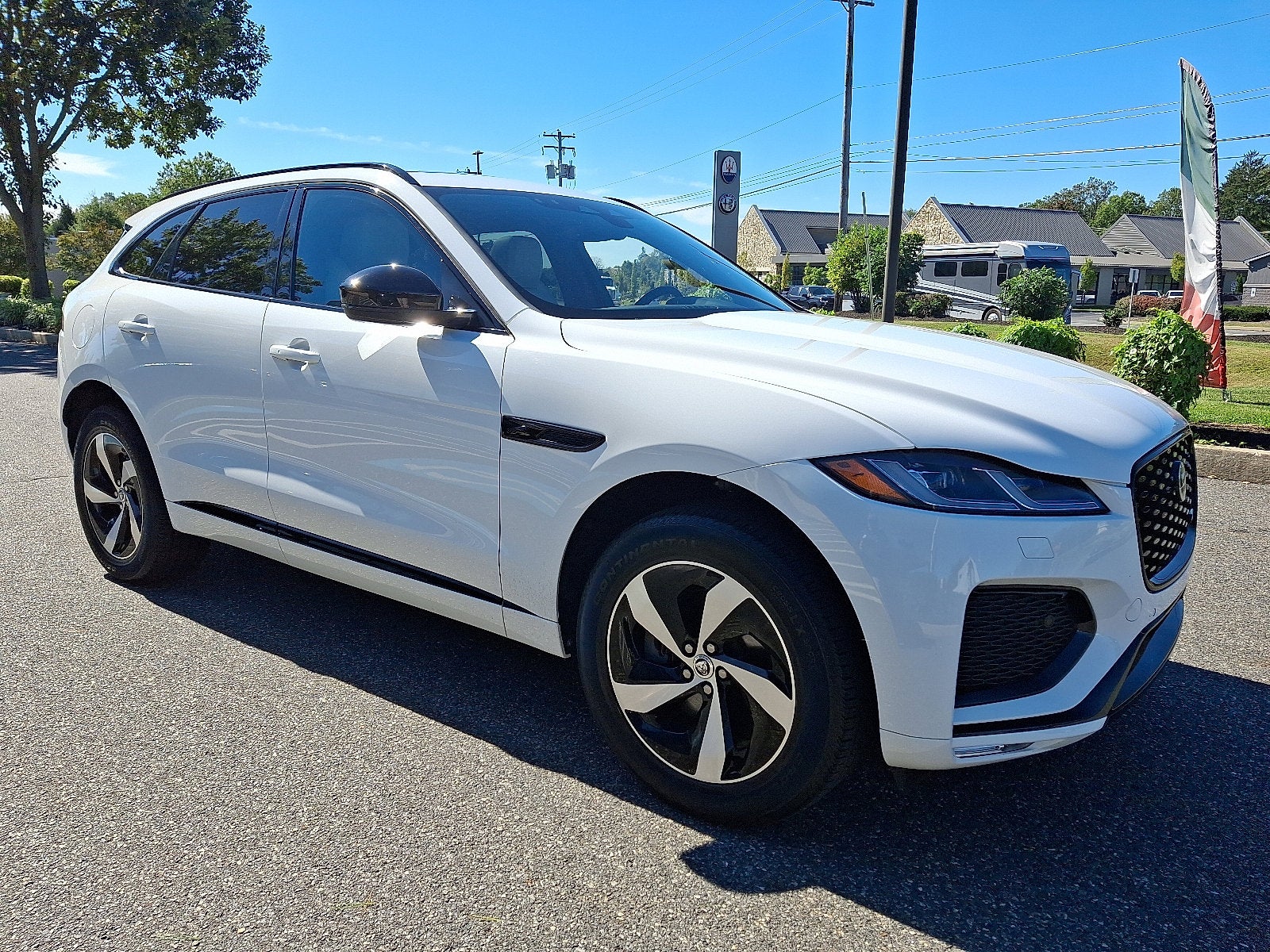 2025 Jaguar F-PACE P250 R-Dynamic S