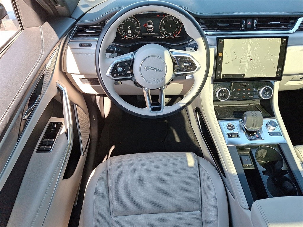 2025 Jaguar F-PACE P250 R-Dynamic S