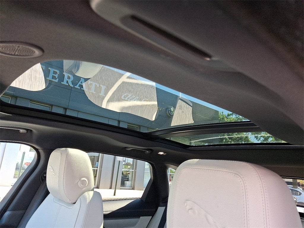 2025 Jaguar F-PACE P250 R-Dynamic S