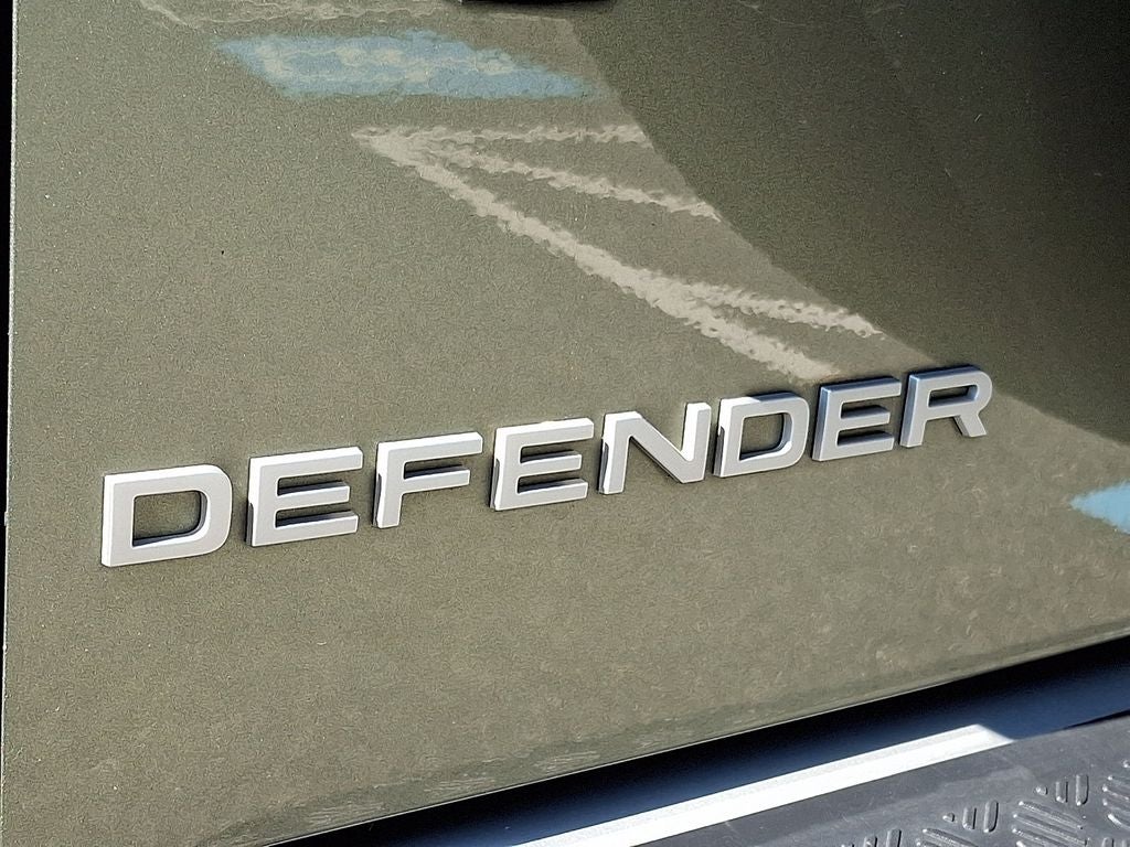 2023 Land Rover Defender 110 S