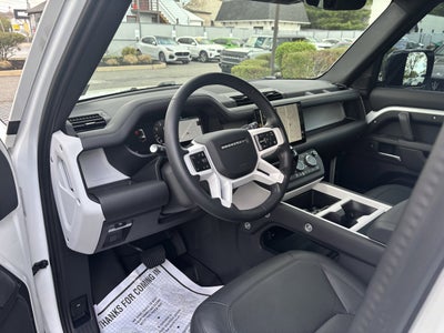 2025 Land Rover Defender 130 S