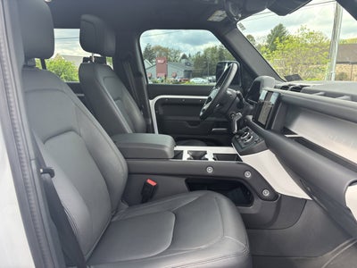 2025 Land Rover Defender 130 S