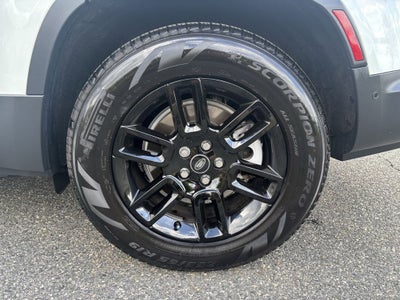 2025 Land Rover Defender 130 S