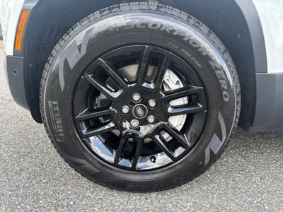 2025 Land Rover Defender 130 S