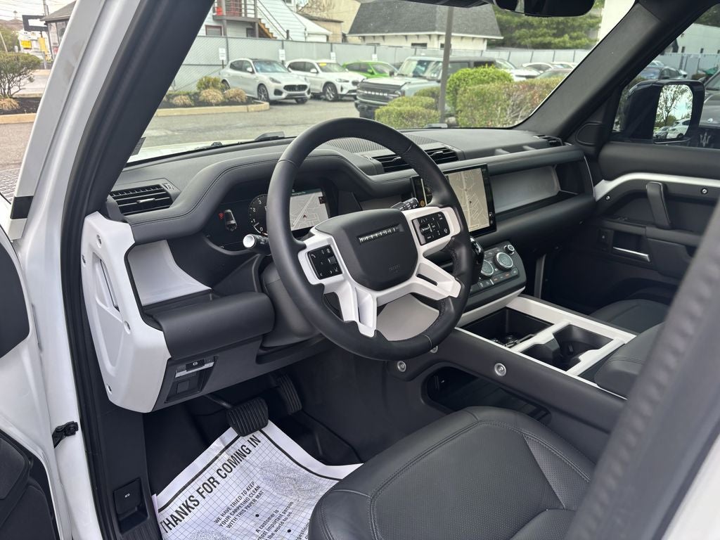 2025 Land Rover Defender 130 S