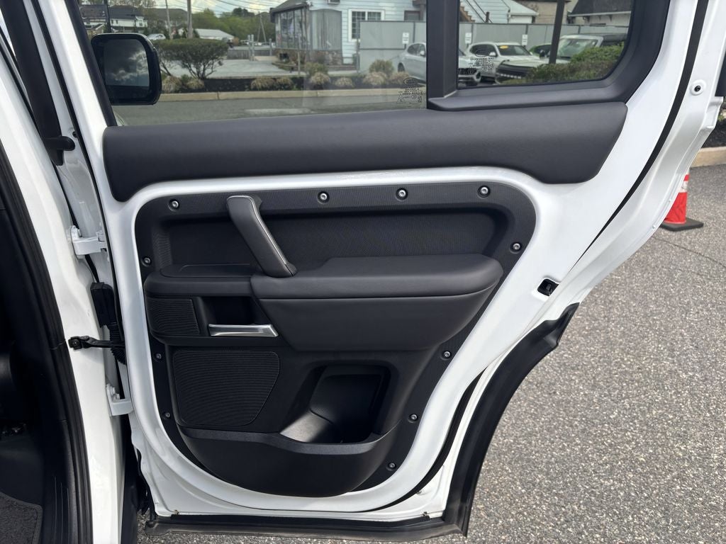 2025 Land Rover Defender 130 S