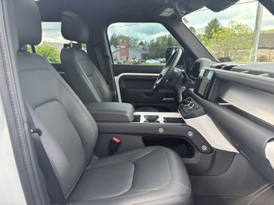 2025 Land Rover Defender 130 S
