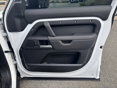 2025 Land Rover Defender 130 S