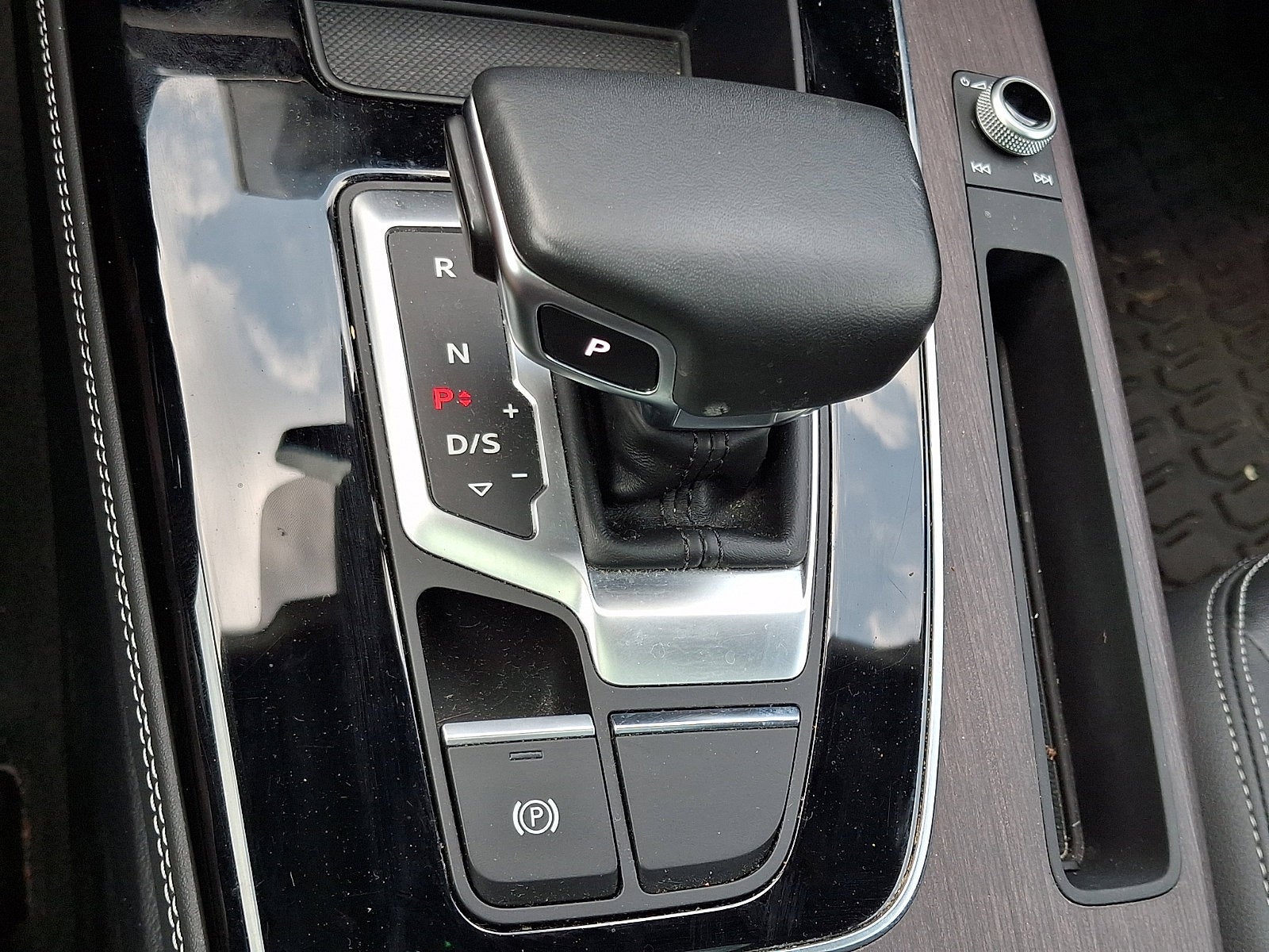 2021 Audi Q5 45 Premium Plus quattro