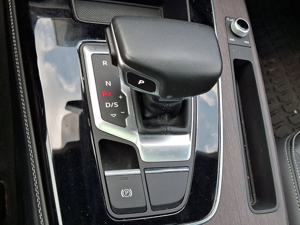 2021 Audi Q5 45 Premium Plus quattro