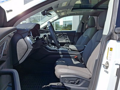 2025 Audi Q8 55 Premium Plus quattro