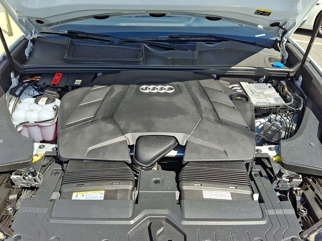 2025 Audi Q8 55 Premium Plus quattro