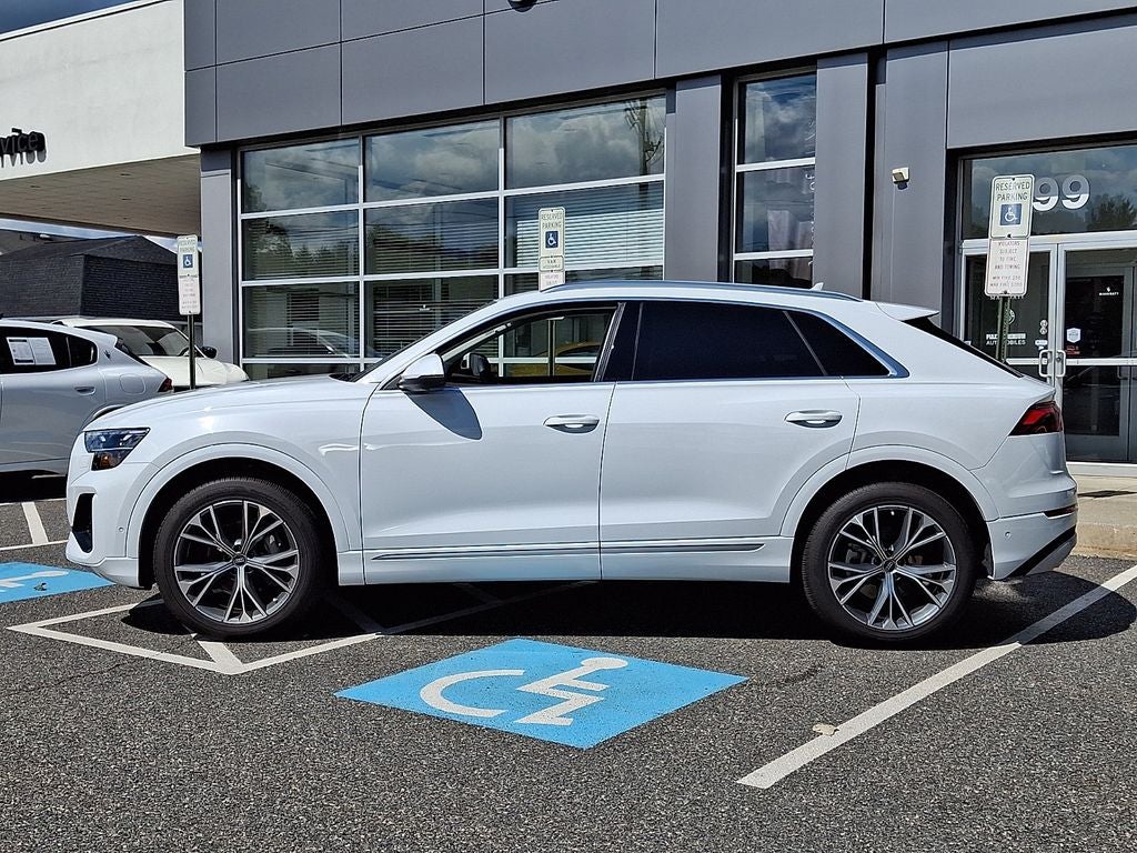 2025 Audi Q8 55 Premium Plus quattro