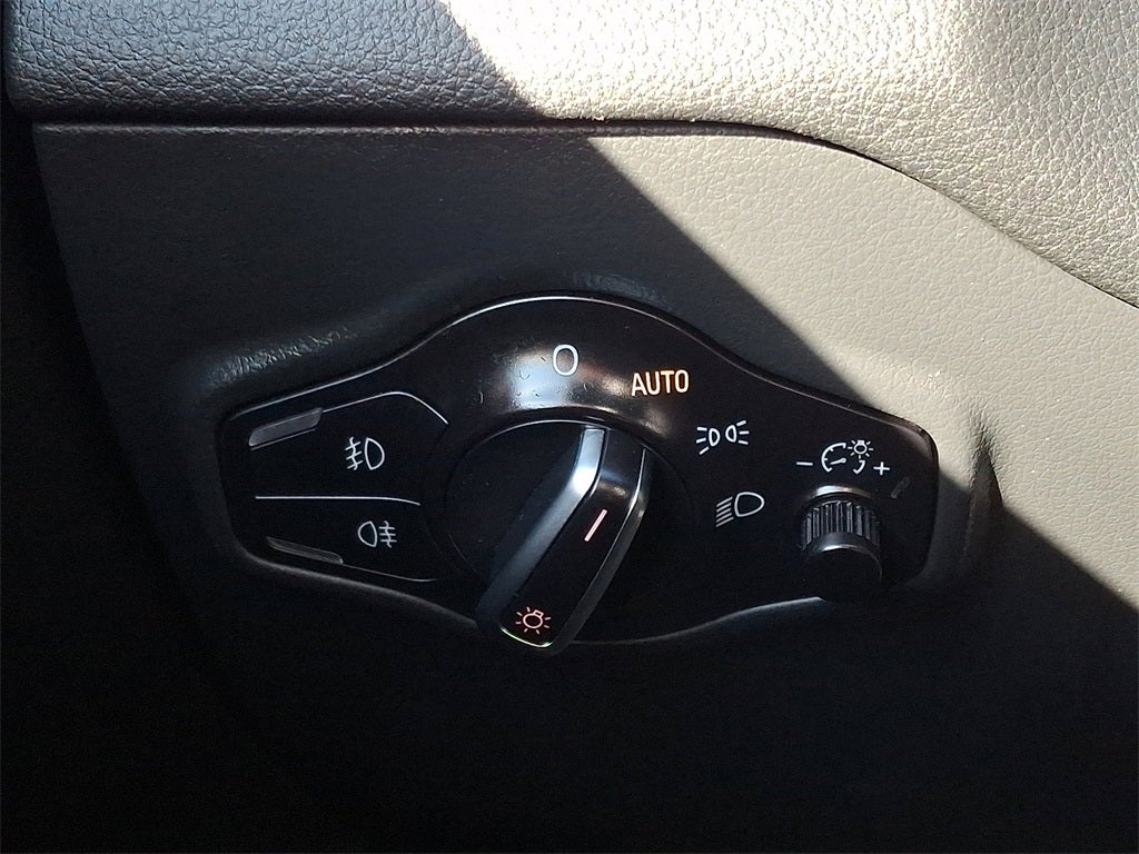 2017 Audi SQ5 3.0T Premium Plus quattro