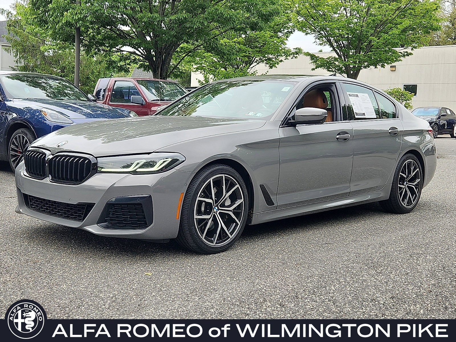 2021 BMW 5 Series 530i xDrive Sedan's photo