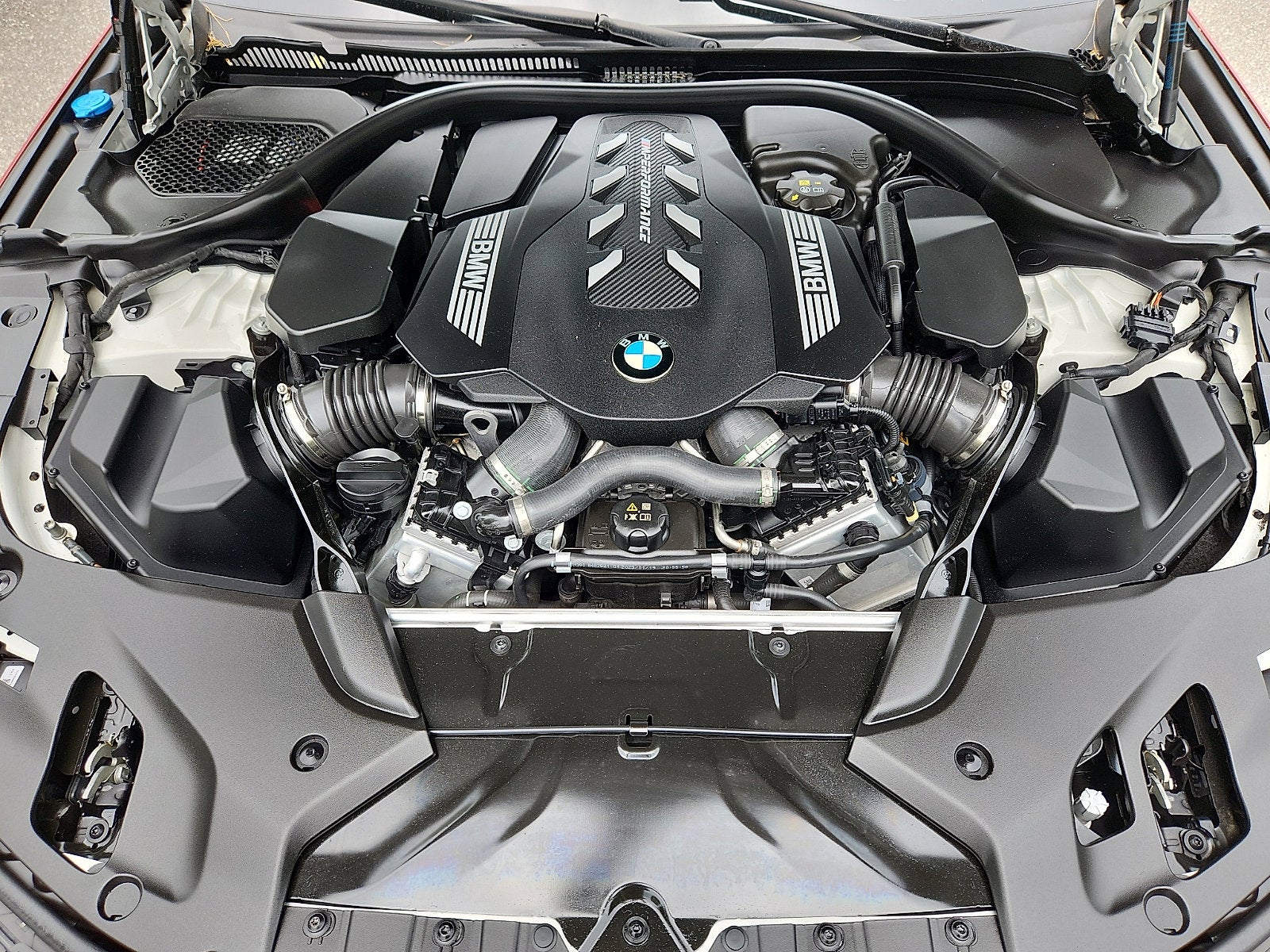 2023 BMW 5 Series M550i xDrive