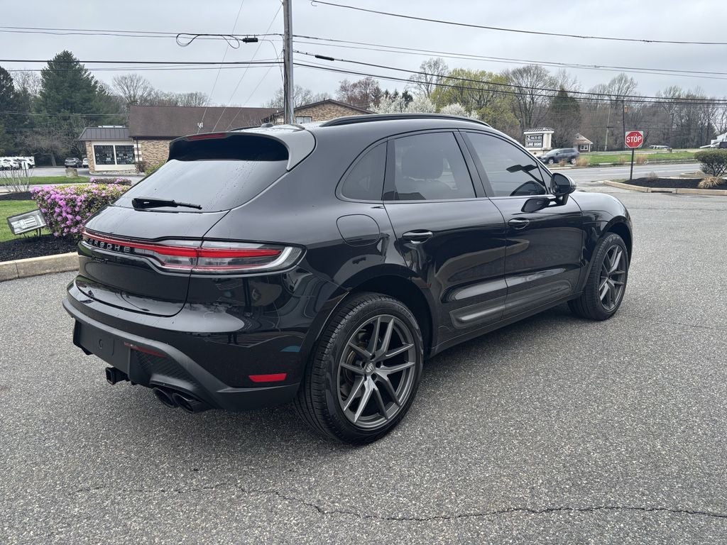 2024 Porsche Macan T