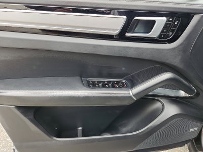 2020 Porsche Cayenne Turbo