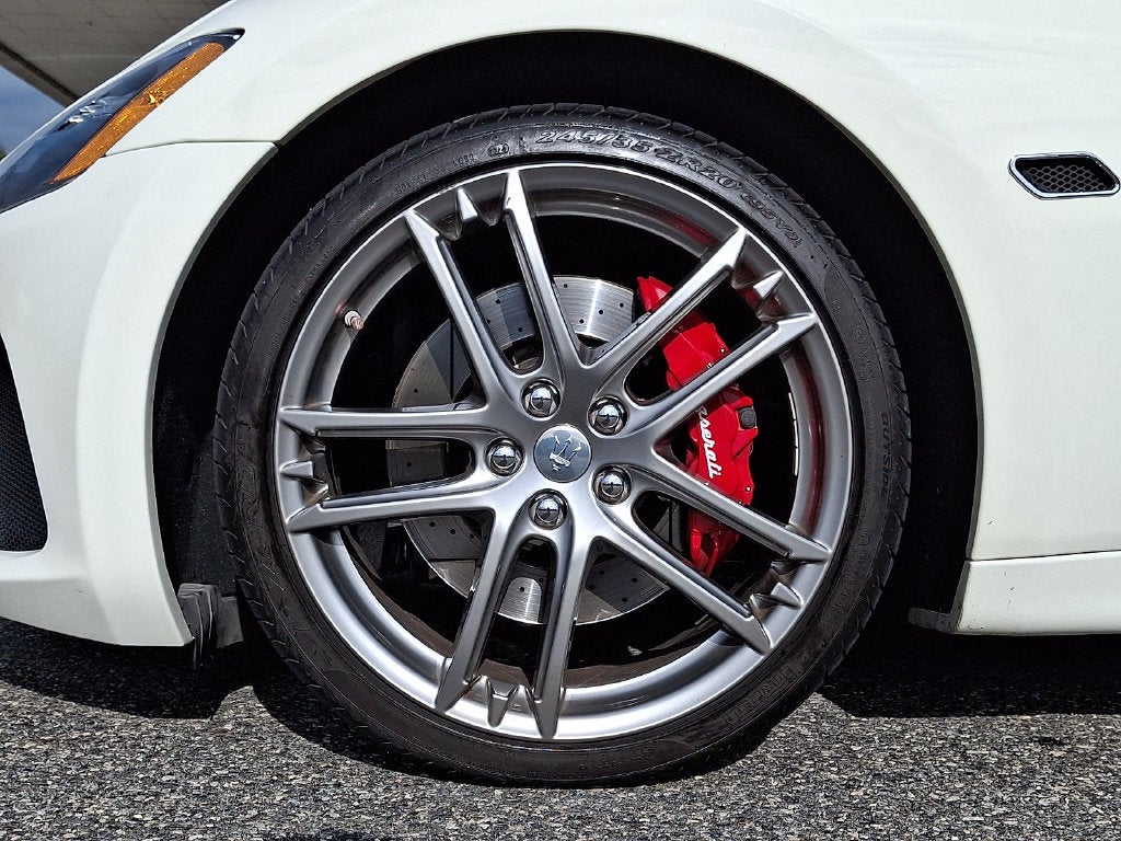 2018 Maserati GranTurismo Sport