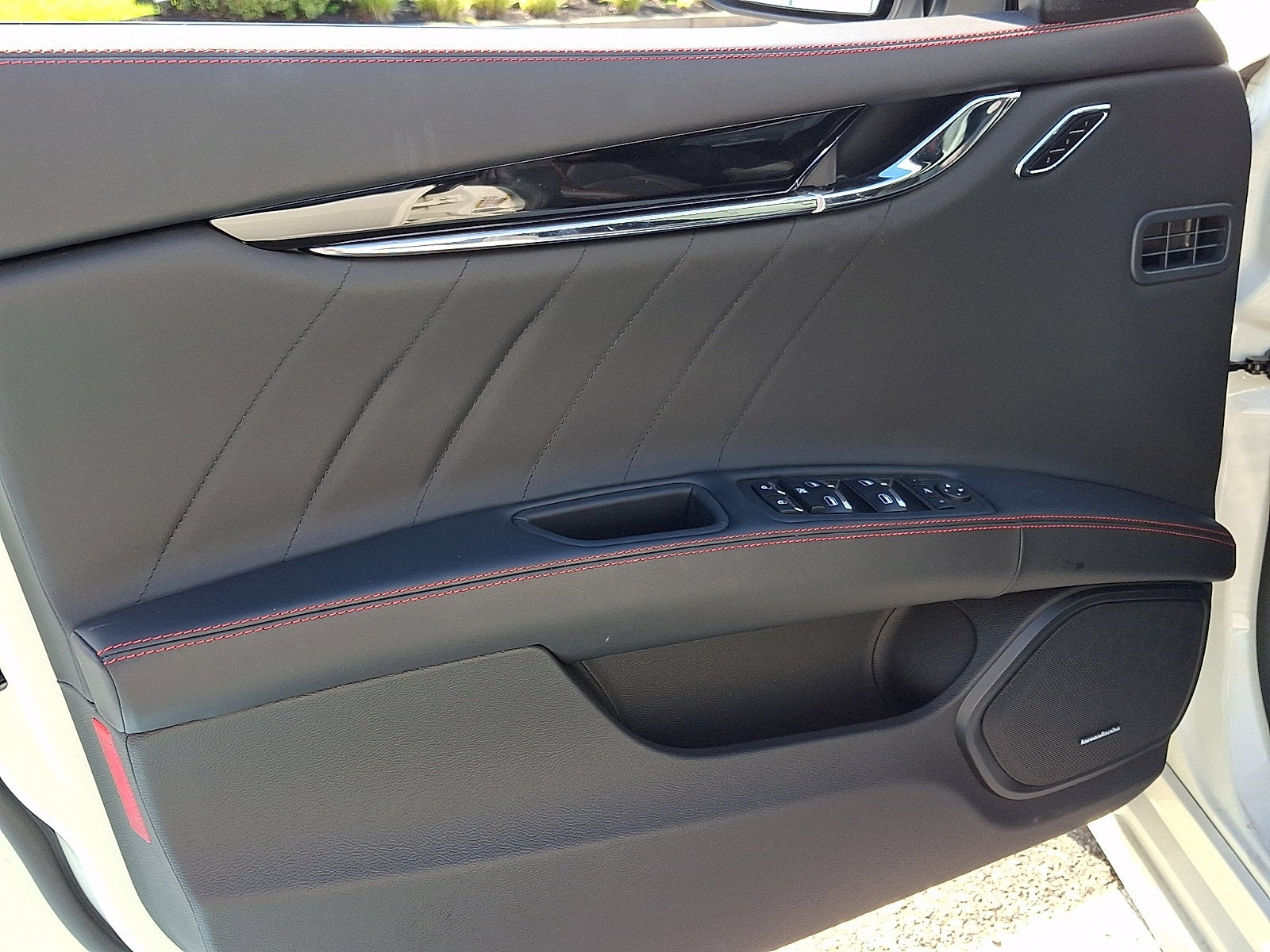 2024 Maserati Quattroporte Modena