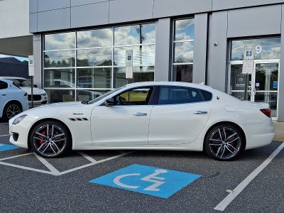 2024 Maserati Quattroporte Modena