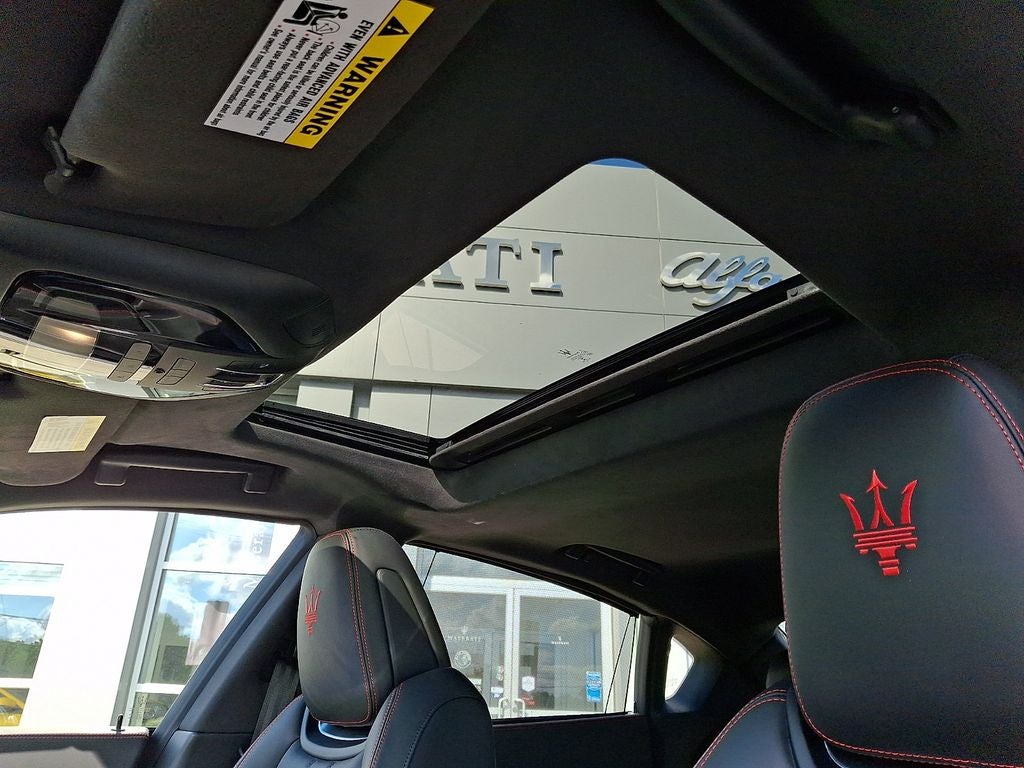 2024 Maserati Quattroporte Modena