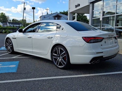 2024 Maserati Quattroporte Modena