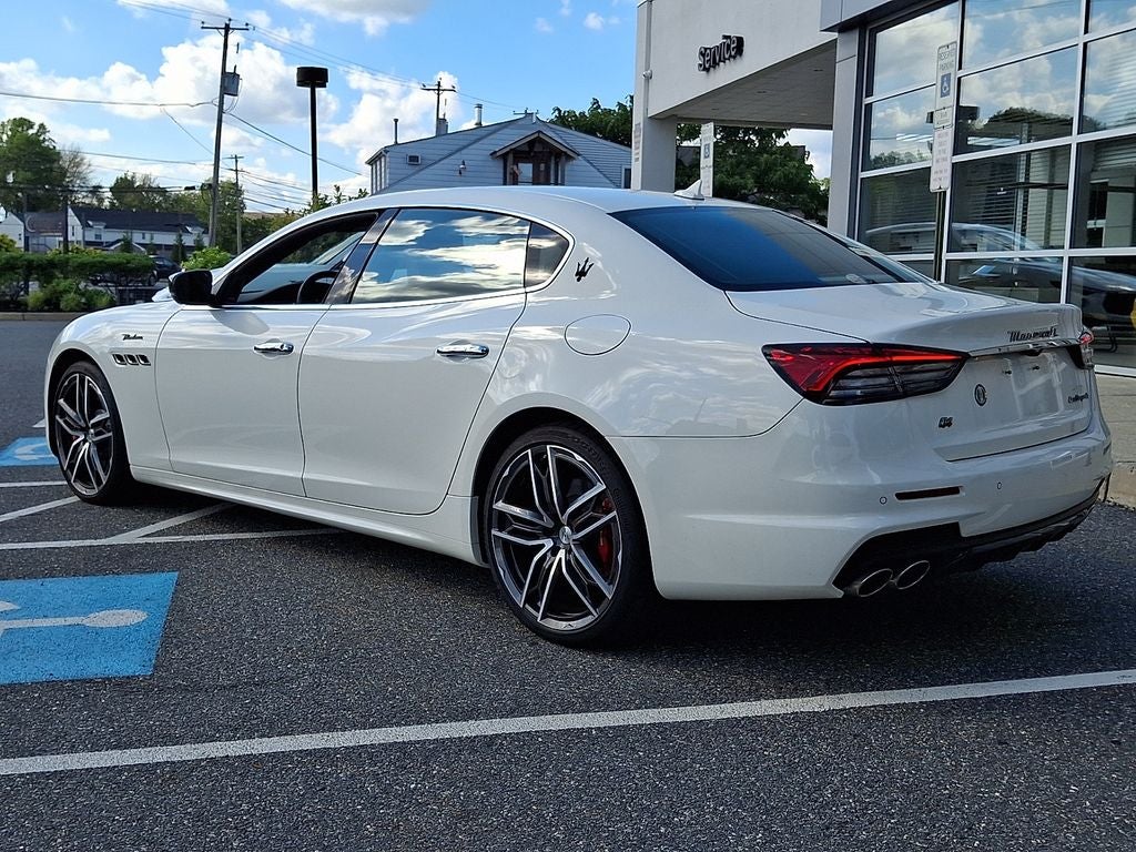 2024 Maserati Quattroporte Modena