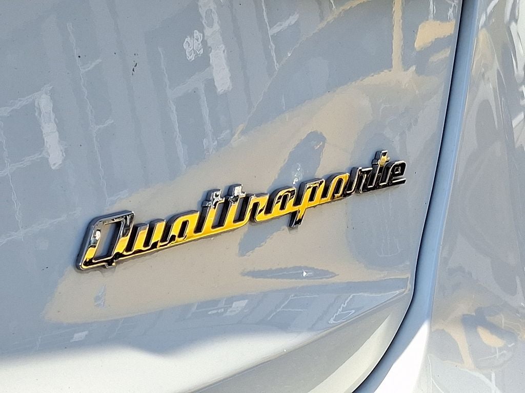 2024 Maserati Quattroporte Modena