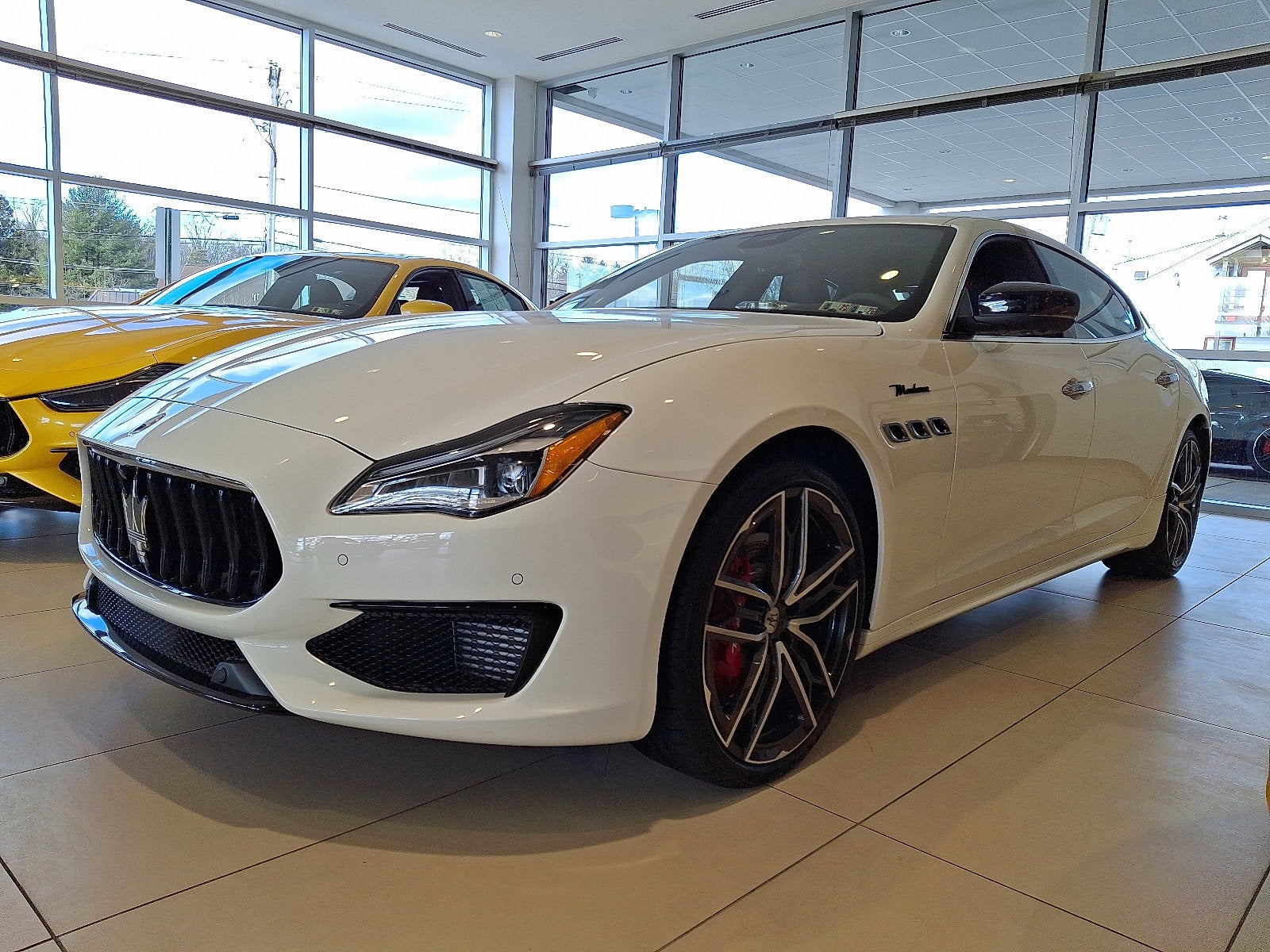 2024 Maserati Quattroporte Modena