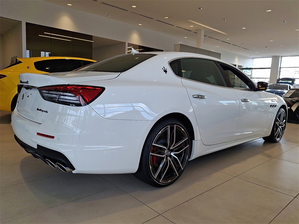 2024 Maserati Quattroporte Modena