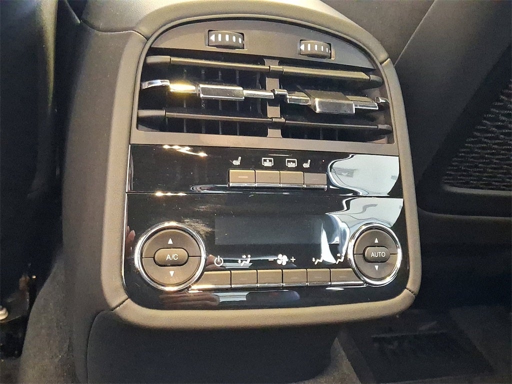 2024 Maserati Quattroporte Modena