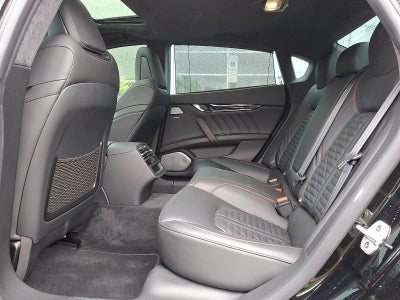 2021 Maserati Quattroporte Trofeo