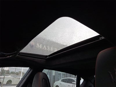 2021 Maserati Quattroporte Trofeo