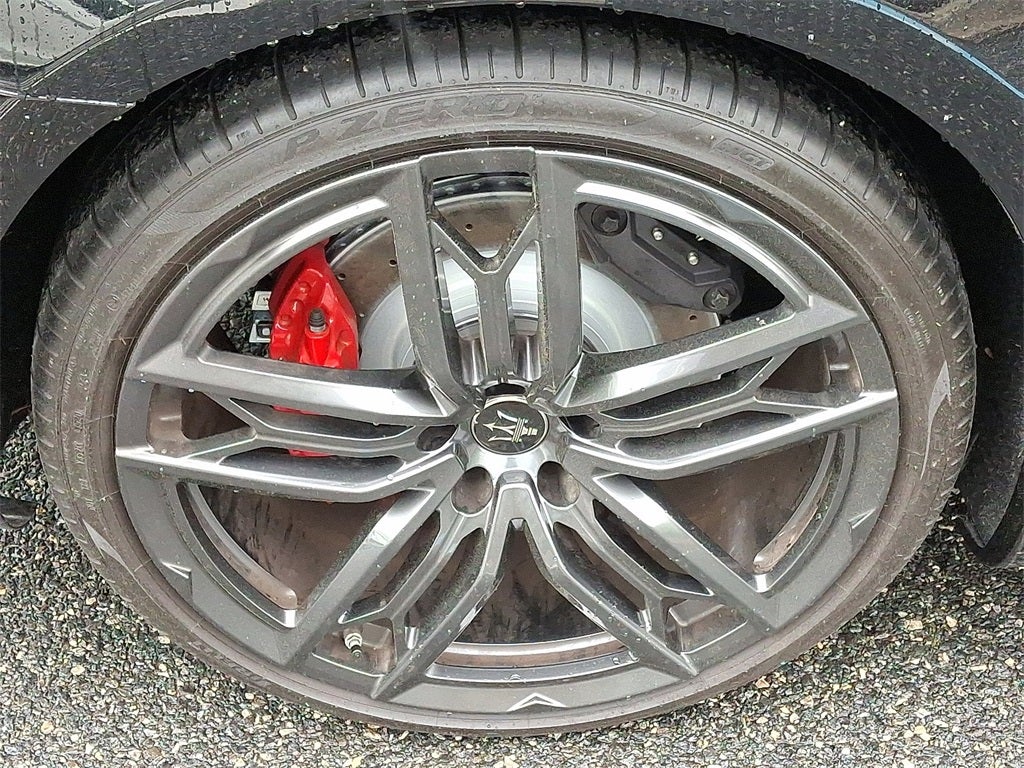 2021 Maserati Quattroporte Trofeo