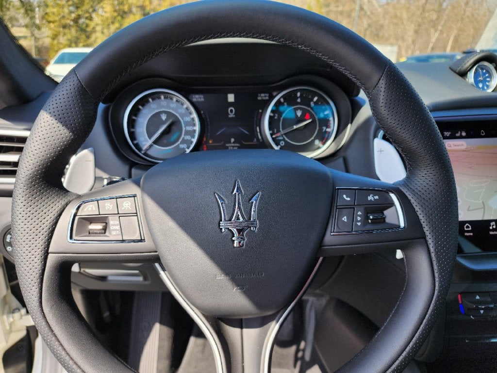 2024 Maserati Ghibli Modena