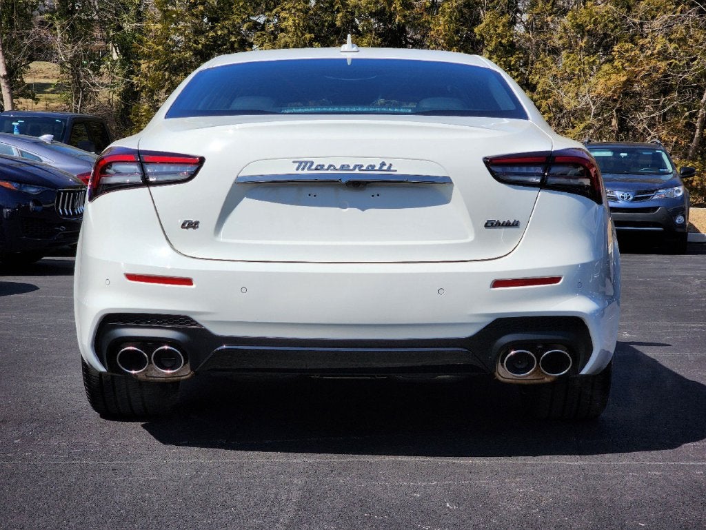 2024 Maserati Ghibli Modena