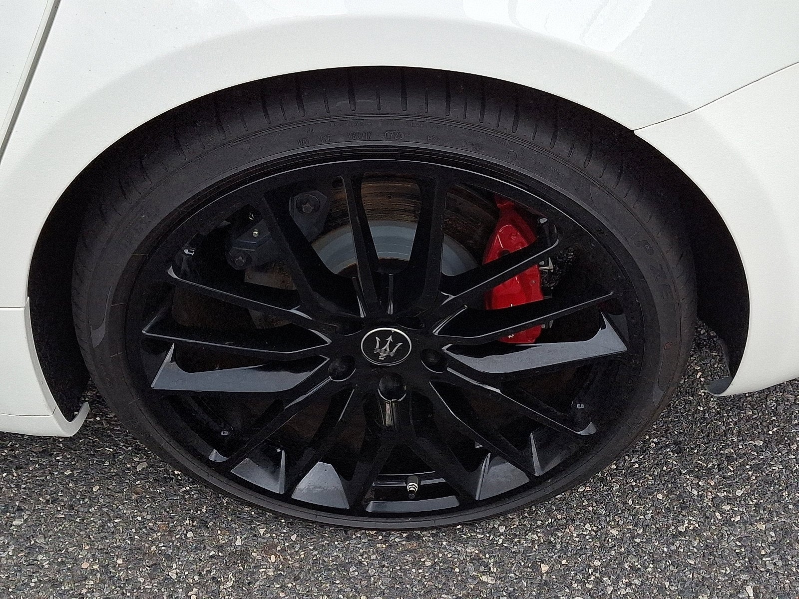 2024 Maserati Ghibli Modena