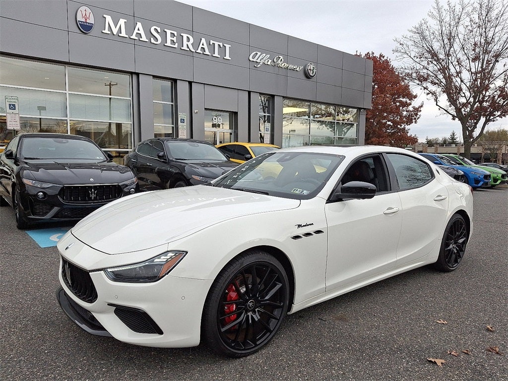 2024 Maserati Ghibli Modena