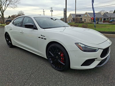 2024 Maserati Ghibli Modena