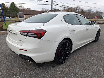 2024 Maserati Ghibli Modena